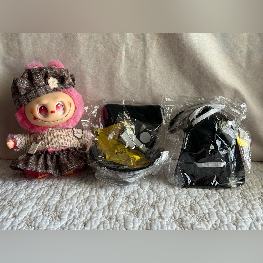 🔥 Fire Sale 🔥
Doll Car Seat w/ Vent Clip and Optional Scent